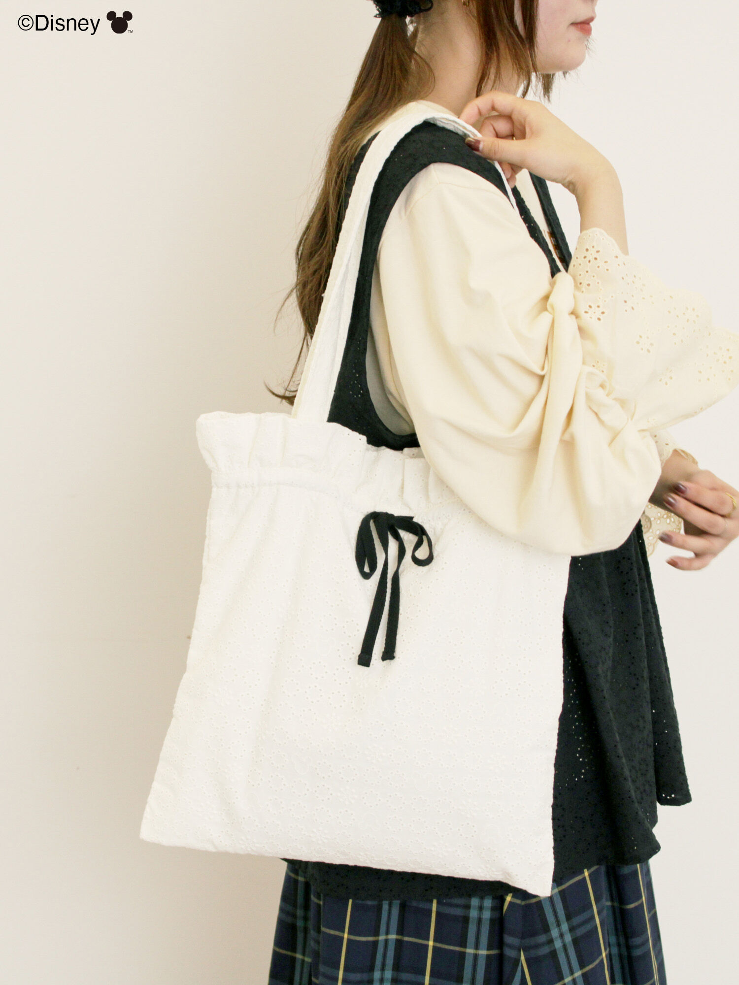 【美品】888Ｈｚジーザスクライスト 鏡面仕上げ マドモアゼル・愛 巾着付 CELFORD(セルフォード)】岡崎紗絵が着こなす「Touchy feely」をテーマ