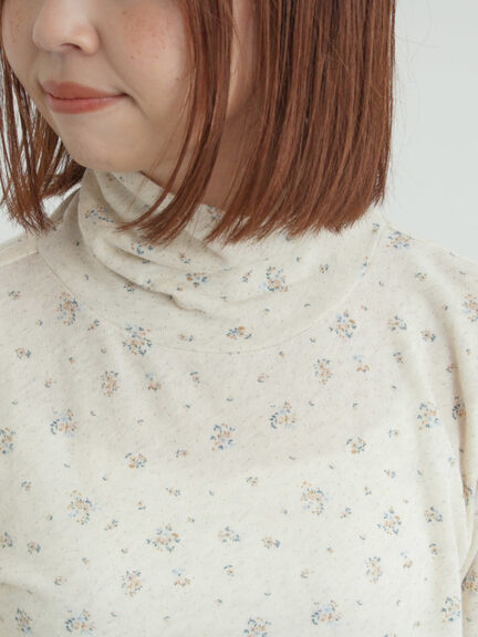 【吸湿発熱】ベア天花柄タートルネックインナー（ピンク/ベージュ/ミント/パープル）｜Samansa Mos2（サマンサ モスモス）通販