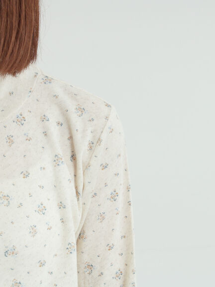 【吸湿発熱】ベア天花柄タートルネックインナー（ピンク/ベージュ/ミント/パープル）｜Samansa Mos2（サマンサ モスモス）通販