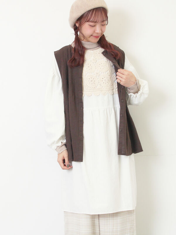 セール】 【Cross×Linen】ピンタックベスト（チャコールグレー/ピンク