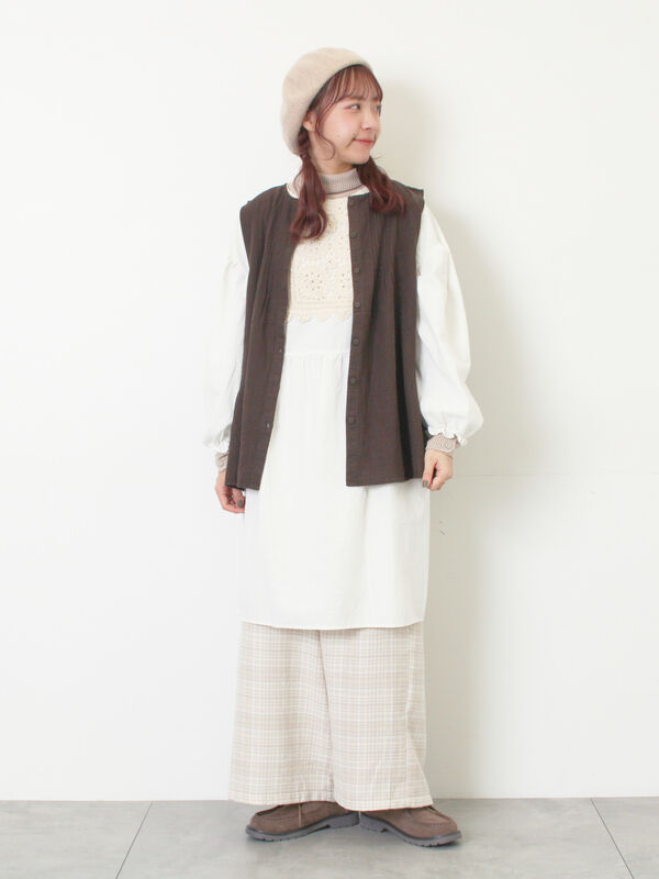 セール】 【Cross×Linen】ピンタックベスト（チャコールグレー/ピンク
