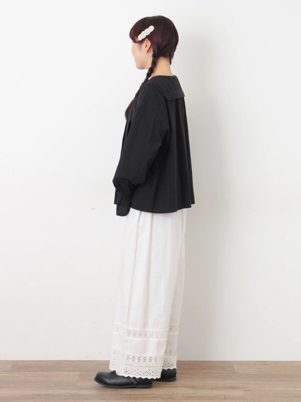セール】 [吸湿発熱]裾レースペチパンツ（オフホワイト/ブラック