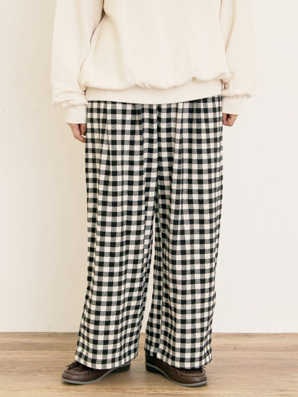 セール】 【M/Lサイズ】ツータックゆるストレートパンツ