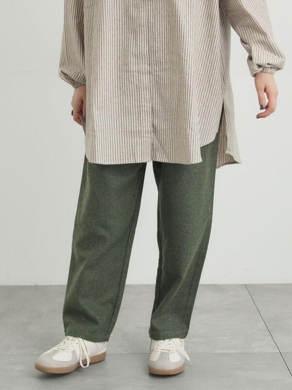 帯電防止】ウール混テーパードパンツ《M/Lサイズ》（チャコールグレー