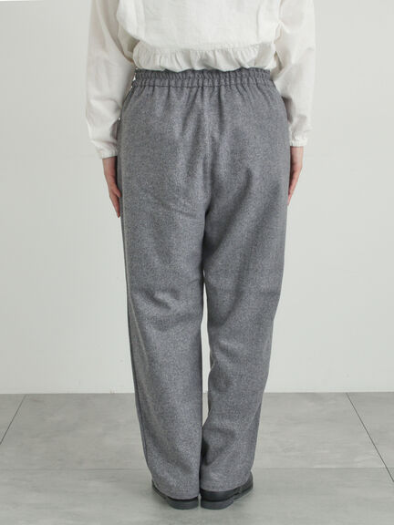 【帯電防止】ウール混テーパードパンツ《M/Lサイズ》（チャコールグレー/モカ/カーキ/キナリ）｜Samansa Mos2（サマンサ モスモス）通販