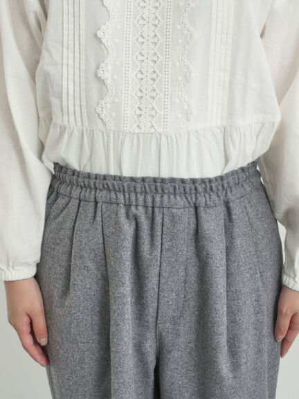 【帯電防止】ウール混テーパードパンツ《M/Lサイズ》（チャコールグレー/モカ/カーキ/キナリ）｜Samansa Mos2（サマンサ モスモス）通販