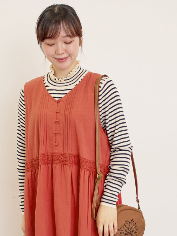 セール】 【マシンウォッシャブル】リブフリルタートルネックニット