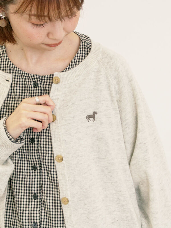 刺繍入りパフスリーブカーディガン（グレー）｜Samansa Mos2（サマンサ モスモス）通販