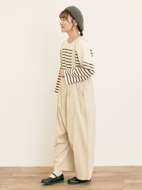 新品LIVINGTONEサスペンダー付きスーパーハイライズワイドパンツ　ベージュ Shinozne ハイウエストチノパンツ ベージュ THE SHINZONE（ザ