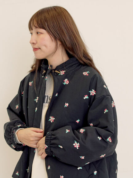 小花総刺繍中綿ジャケット（ブラック/オレンジ/キナリ）｜Samansa Mos2（サマンサ モスモス）通販