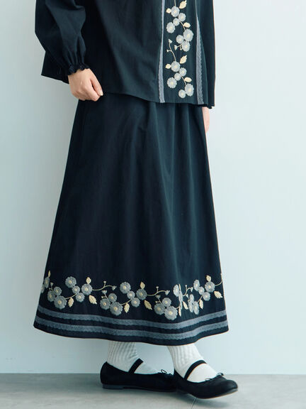 TSUHARU by Samansa Mos2 雪柄刺繍タックワンピース 黒 TSUHARU ツハル