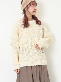 セール】 【Fluffy Wool Blend】フリンジ前後2WAYニット（オフホワイト