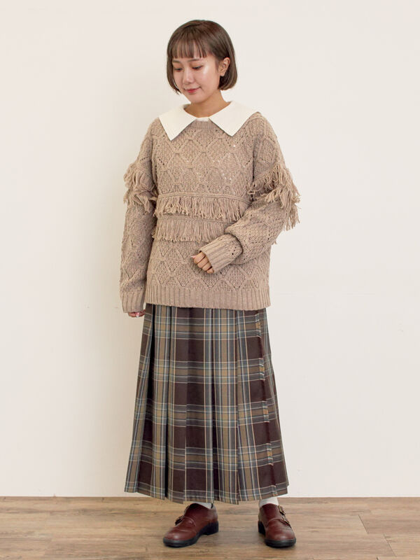 セール】 【Fluffy Wool Blend】フリンジ前後2WAYニット（オフホワイト