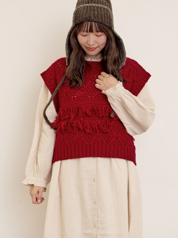 【Fluffy Wool Blend】フリンジニットベスト（レッド）｜Samansa Mos2（サマンサ モスモス）通販