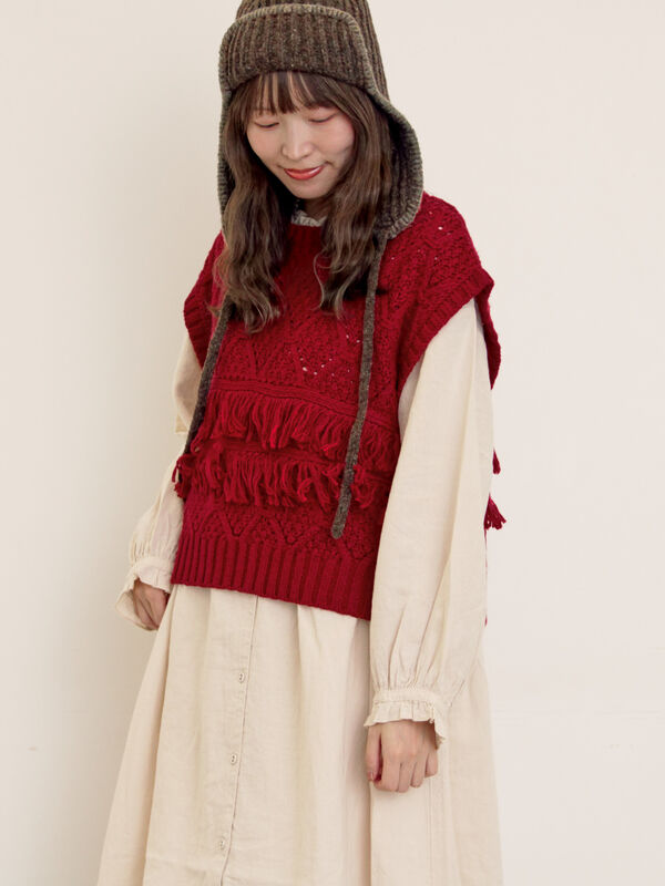 セール】 【Fluffy Wool Blend】フリンジニットベスト（オフホワイト