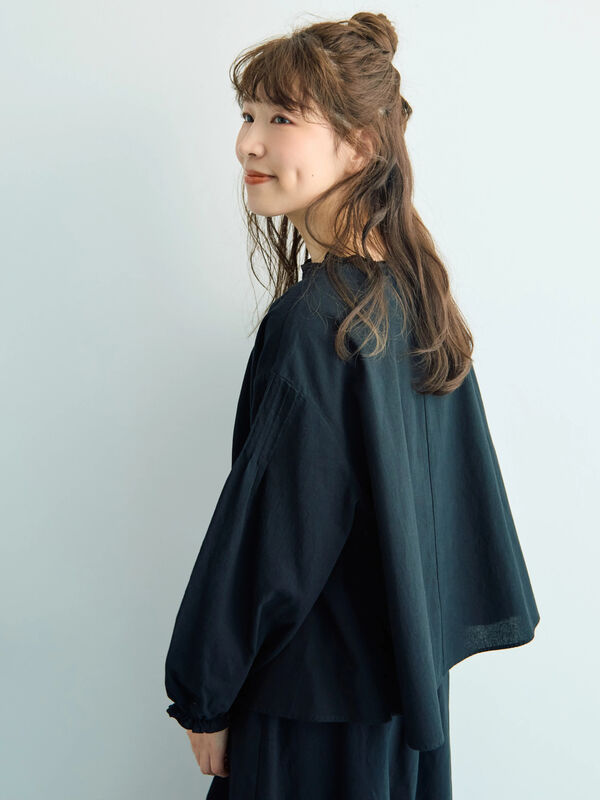 WEB限定】花柄刺繍ブラウス（ブラック/モカ/キナリ/トップス/シャツ