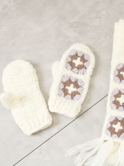 モチーフ編みミトン（オフホワイト/モカ）｜Samansa Mos2（サマンサ モスモス）通販