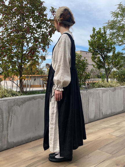 【立川店/EC限定】リネンレイヤード2WAYエプロンワンピース（オフホワイト/ブラック/パープル/キナリ）｜Samansa Mos2（サマンサ モスモス）通販