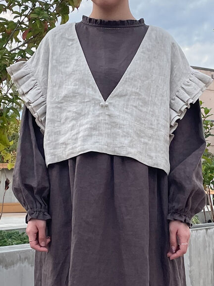 サマンサモスモス 立川限定リネンダブルフリル2WAYベスト 立川店/EC限定】リネンダブルフリル2WAYベスト（チャコールグレー