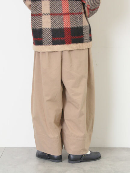 [帯電防止裏地]裾切替バルーンパンツ《M/Lサイズ》（ベージュ/ネイビー/キナリ）｜Samansa Mos2（サマンサ モスモス）通販