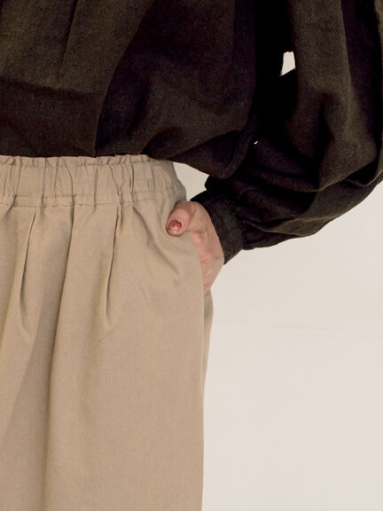 [帯電防止裏地]裾切替バルーンパンツ《M/Lサイズ》（ベージュ/ネイビー/キナリ）｜Samansa Mos2（サマンサ モスモス）通販