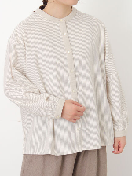 保温加工クレリックシャツ（オフホワイト/ベージュ/モカ/ブルー）｜Samansa Mos2（サマンサ モスモス）通販