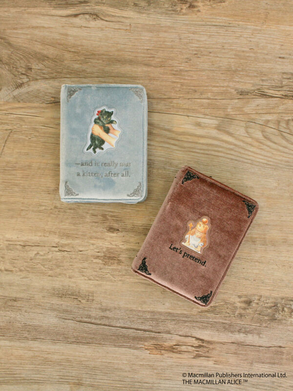 【Alice×Samansa Mos2】ブックモチーフポーチ（ブラウン/サックスブルー）｜Samansa Mos2（サマンサ モスモス）通販