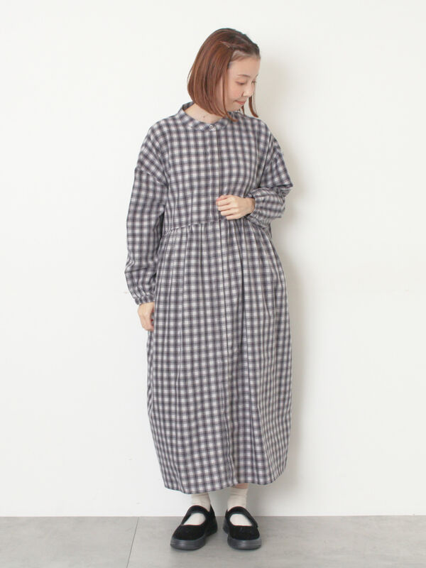 保温加工】バンドカラーワンピース ≪S/Mサイズ≫（チャコールグレー