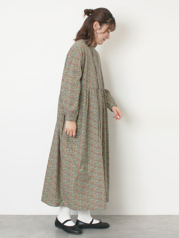 保温加工】バンドカラーワンピース ≪S/Mサイズ≫（チャコールグレー