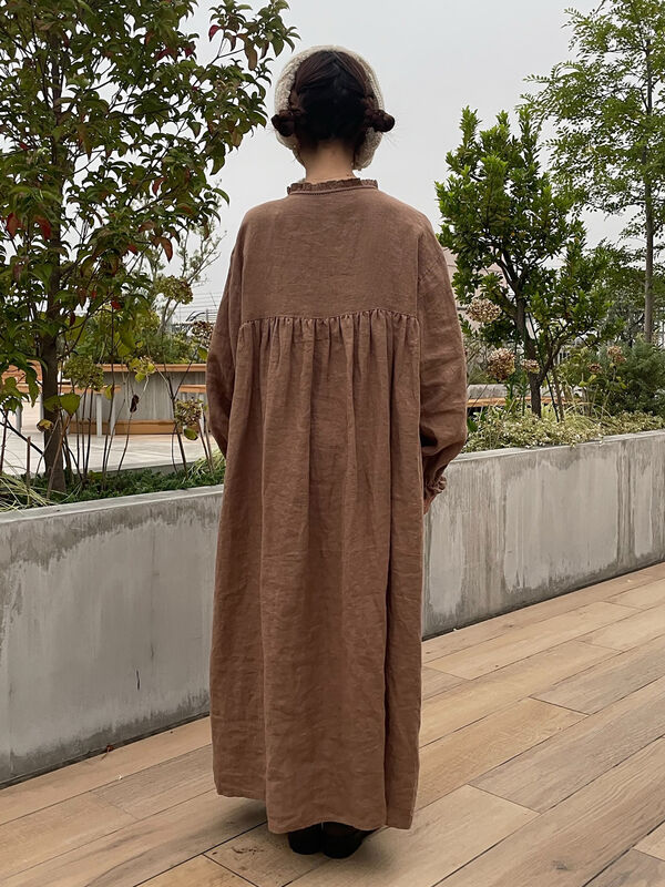 サマンサモスモス立川店限定　リネンスタンドフリルワンピース　ブラウン 立川限定】リネンスタンドフリルワンピース（チャコールグレー