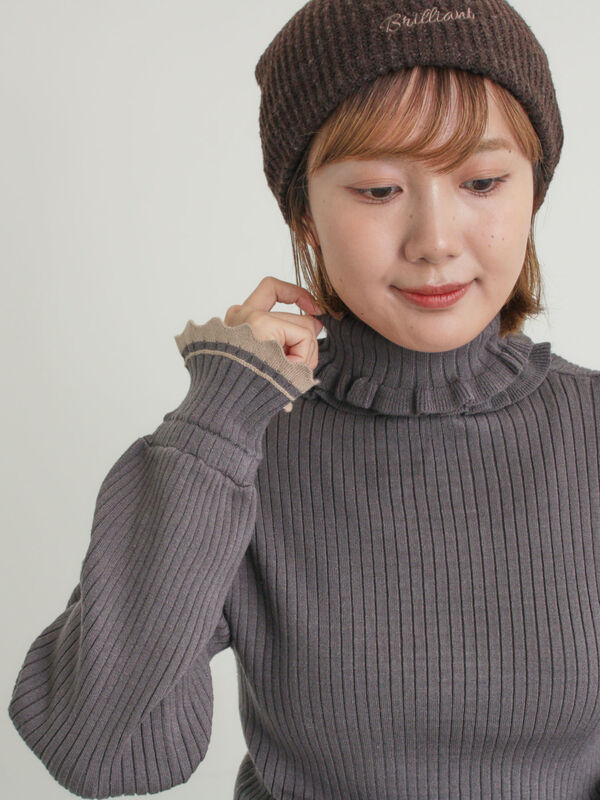 袖口配色スカラップタートルニット（チャコールグレー）｜Samansa Mos2（サマンサ モスモス）通販