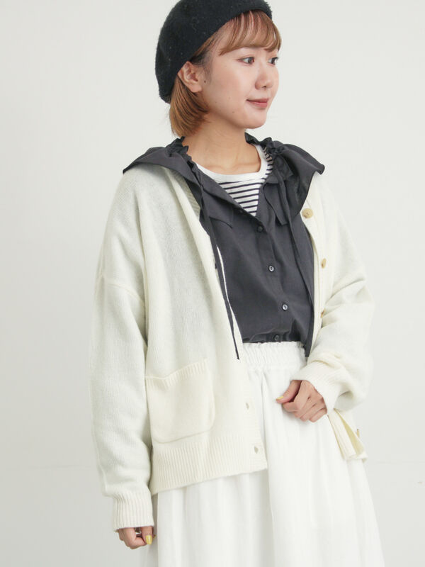 セール】 花刺繍入りカーディガン（チャコールグレー/ピンク/ベージュ