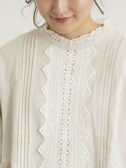 前立てレース切替ブラウス（オフホワイト/グレー/ブラック/ベージュ）｜Samansa Mos2（サマンサ モスモス）通販