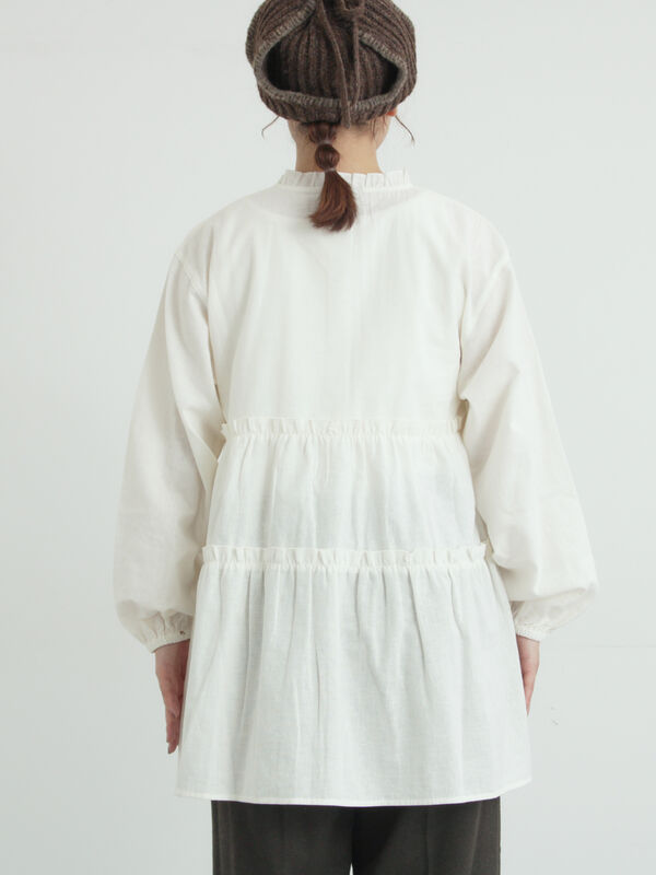 セール】 柄アソートティアードフリルチュニック（オフホワイト