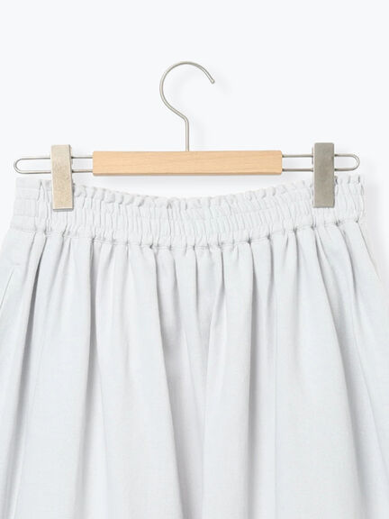 裾モチーフ刺繍ギャザースカート（オフホワイト/ブラック/ブルー）｜Samansa Mos2（サマンサ モスモス）通販