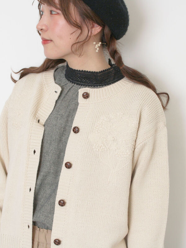 ◎刺繍カーディガン（キナリ）｜Samansa Mos2（サマンサ モスモス）通販
