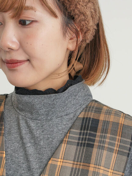 【保温加工】衿レース重ね着風タートルインナー（オフホワイト/チャコールグレー/ピンク/ベージュ）｜Samansa Mos2（サマンサ モスモス）通販