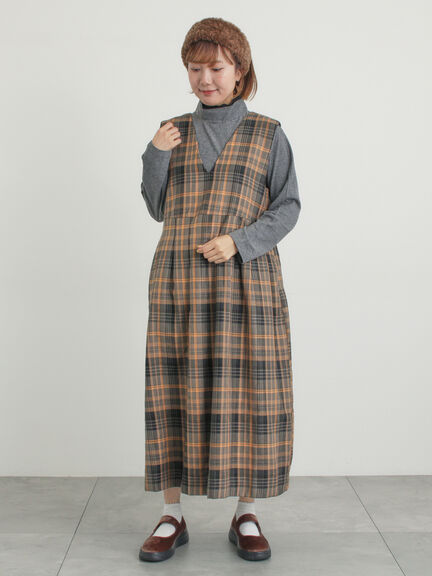 【保温加工】衿レース重ね着風タートルインナー（オフホワイト/チャコールグレー/ピンク/ベージュ）｜Samansa Mos2（サマンサ モスモス）通販