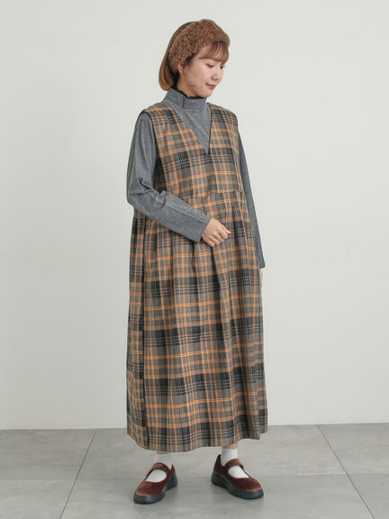 【保温加工】衿レース重ね着風タートルインナー（オフホワイト/チャコールグレー/ピンク/ベージュ）｜Samansa Mos2（サマンサ モスモス）通販