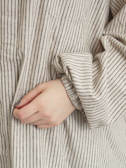 【保温加工】チュニック（オフホワイト/チャコールグレー/ブルー/ネイビー）｜Samansa Mos2（サマンサ モスモス）通販