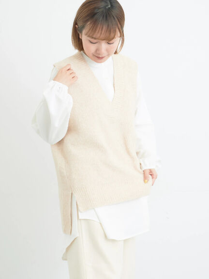 Vネックリブベスト（チャコールグレー/ベージュ/キナリ）｜Samansa Mos2（サマンサ モスモス）通販