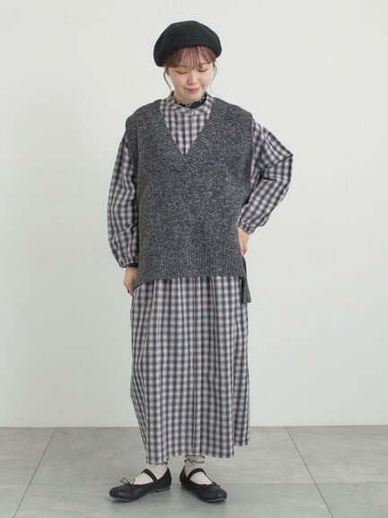 Vネックリブベスト（チャコールグレー/ベージュ/キナリ）｜Samansa Mos2（サマンサ モスモス）通販
