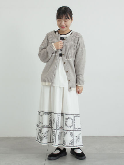 ラウンド切替ステッチ前後2WAYニット（オフホワイト/チャコールグレー/ベージュ）｜Samansa Mos2（サマンサ モスモス）通販