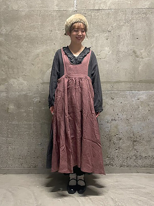 立川店/EC限定】リネンエプロンワンピース（オフホワイト