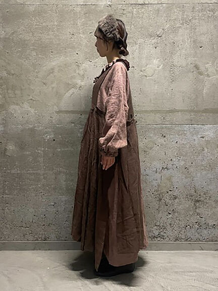 【立川店/EC限定】リネンエプロンワンピース（オフホワイト/チャコールグレー/ダークブラウン/プラム）｜Samansa Mos2（サマンサ モスモス）通販