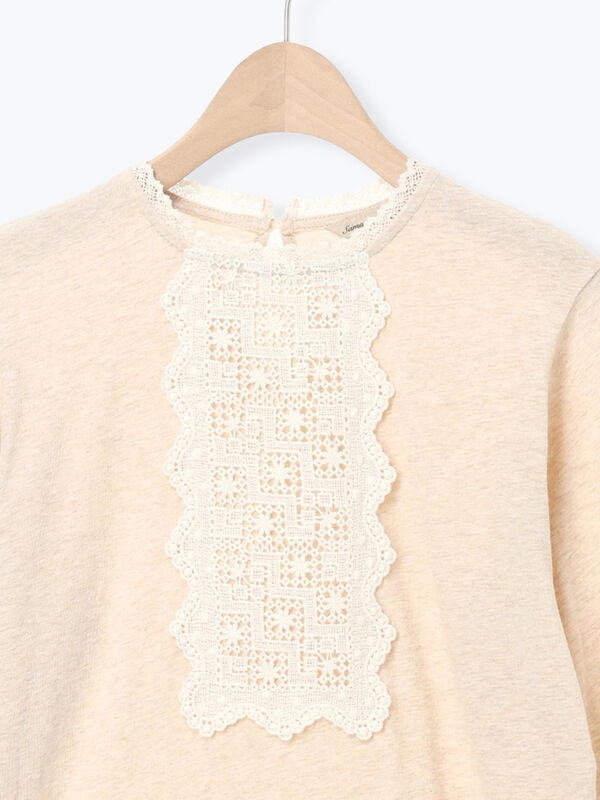 パーツレース貼りカットソー（オフホワイト/ブラック/ベージュ