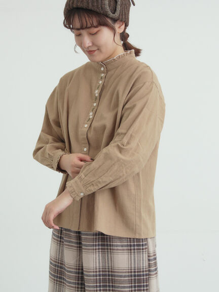 前立て刺繍フリルブラウス（オフホワイト/ベージュ/キナリ）｜Samansa Mos2（サマンサ モスモス）通販