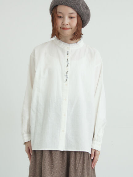 前立て刺繍フリルブラウス（オフホワイト/ベージュ/キナリ）｜Samansa Mos2（サマンサ モスモス）通販