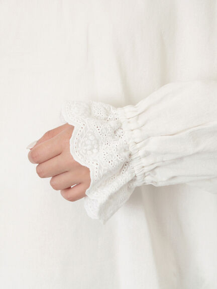 【WEB限定】前後2WAYレース襟ブラウス（オフホワイト/ブラック/ネイビー）｜Samansa Mos2（サマンサ モスモス）通販