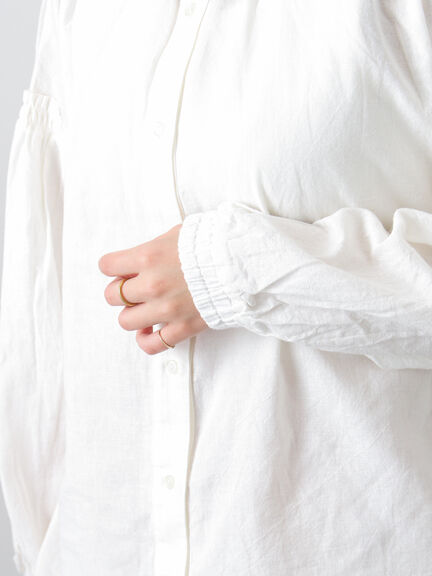 袖シャーリングギャザーブラウス（オフホワイト/ブラック/サックスブルー）｜Samansa Mos2（サマンサ モスモス）通販